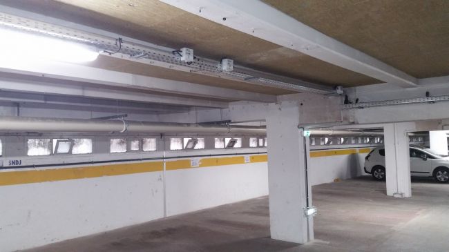 Chemin de câble et boite de derivation éclairage parking Marseille